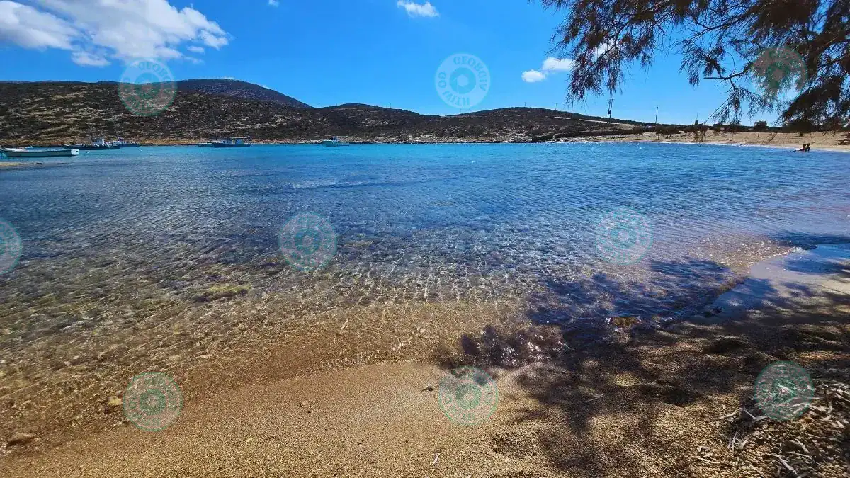 Kalotaritissa beach sheltered bay