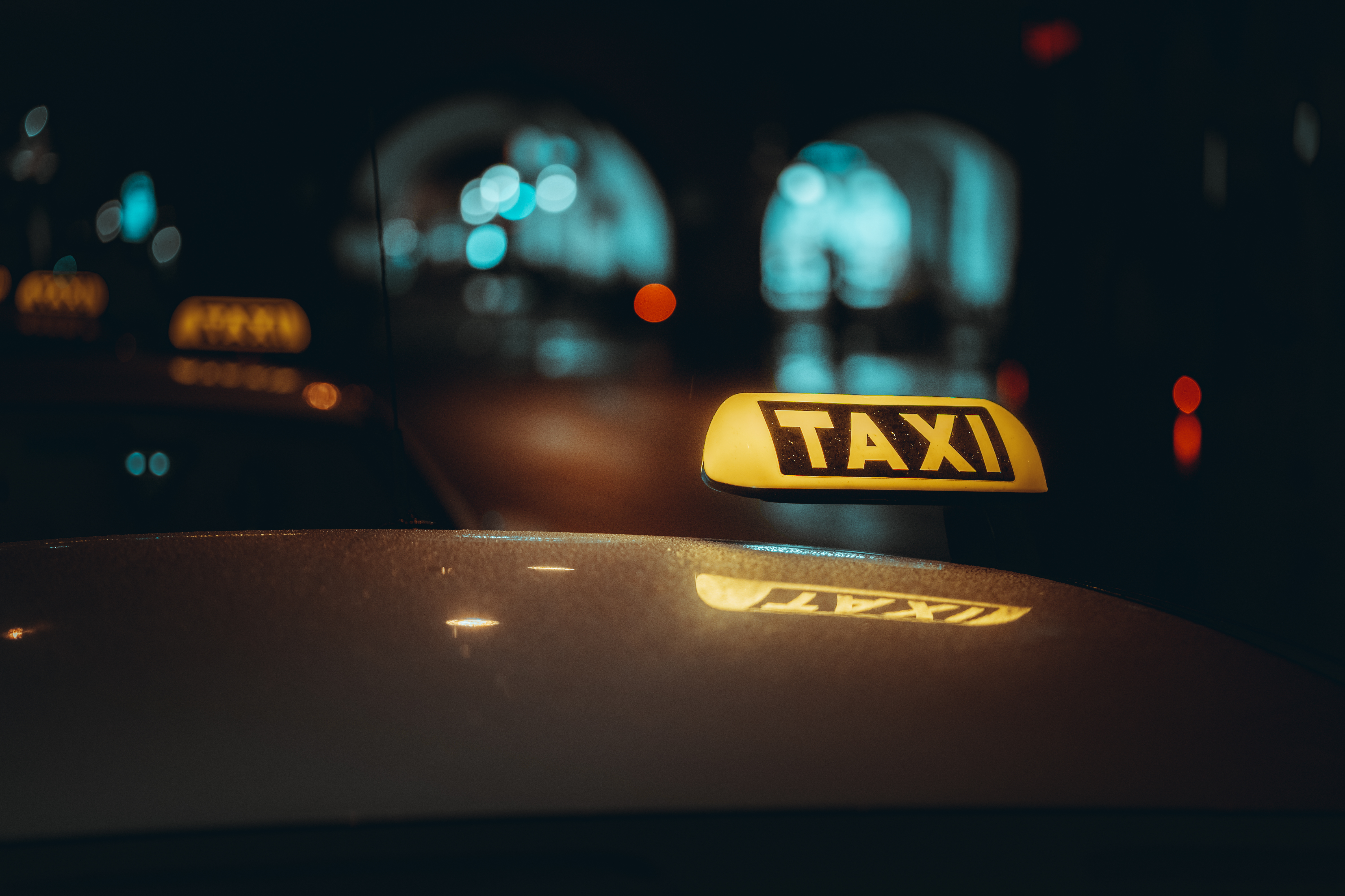 tourist traps in Greece taxi with manipulated taximeter